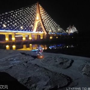 请输入相册名称