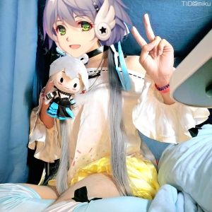 请输入相册名称