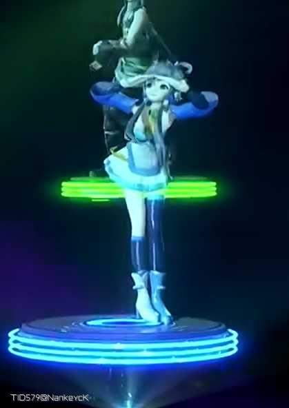 后面的朋友你们好啊.png